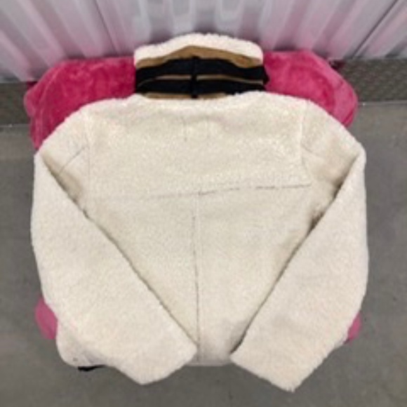 Teddy Bear Faux Fur Jacket, S, NWT - Picture 9 of 9